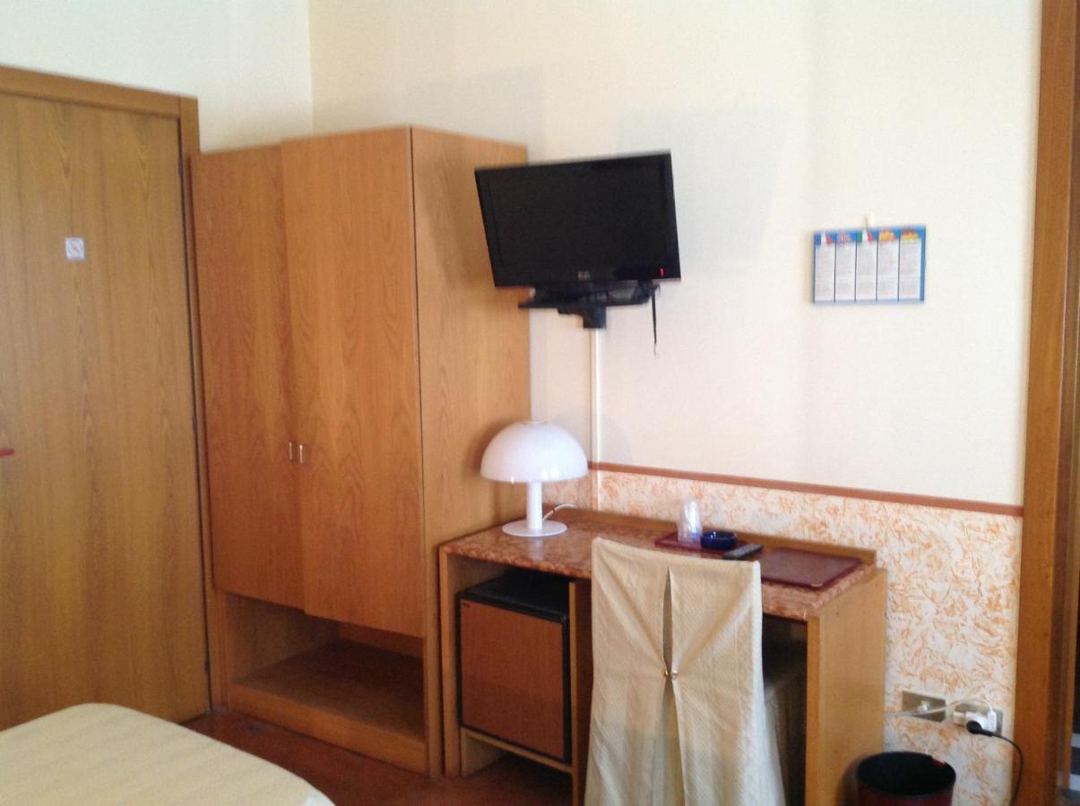 Hotel Roma Bussolengo Quarto foto